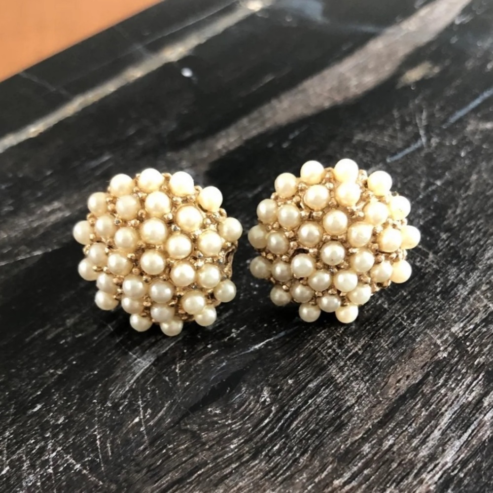 Vintage Pearl Cluster Screw Back Earring